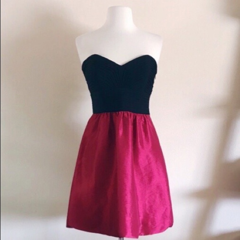 ✨HP✨ Laundry by Shelli Strapless Pleated Bubble Dress 6